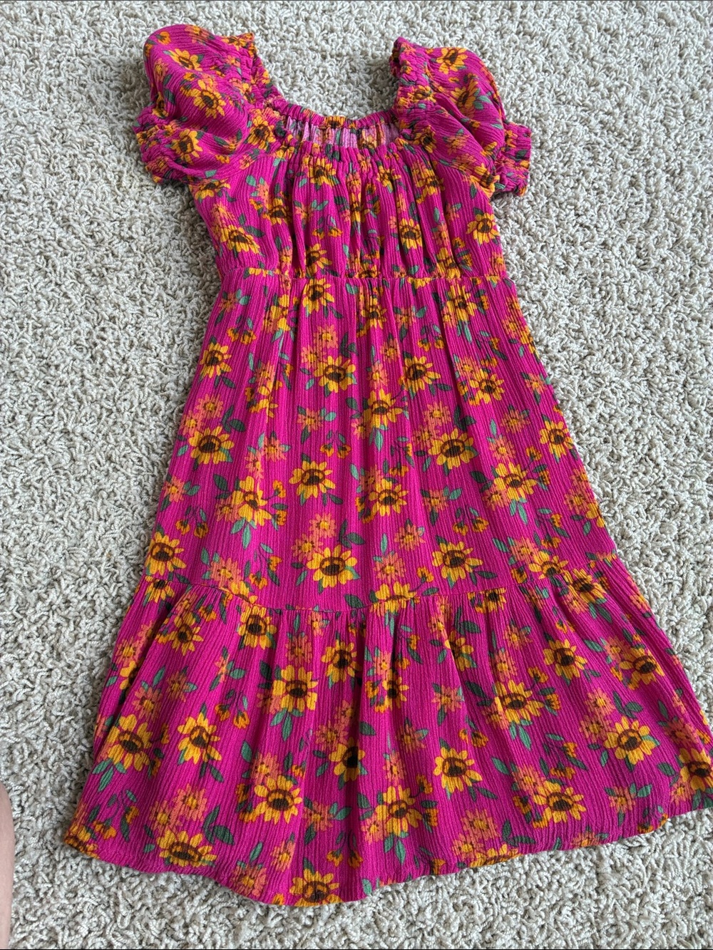 Source Unknown Magenta Floral Smocked Puff Sleeve Dress